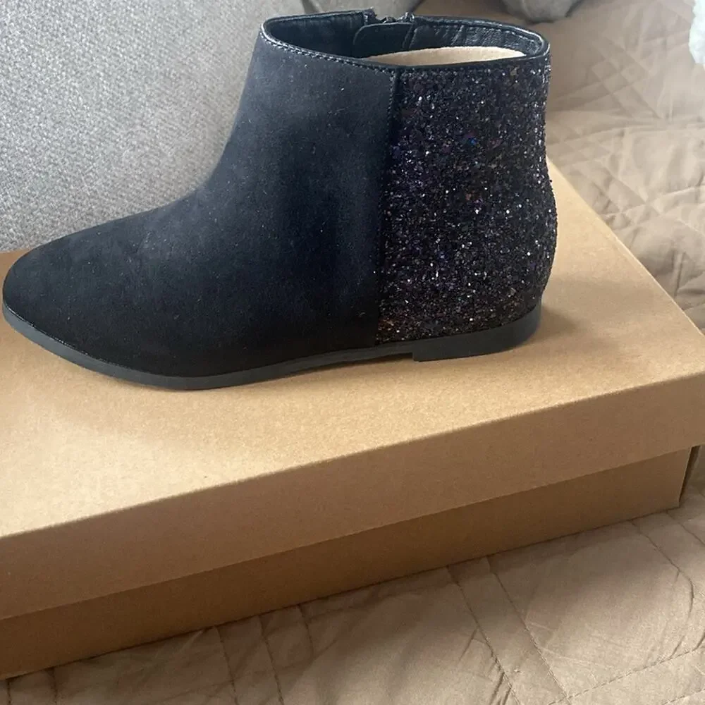 Crewcuts black half glitter boots